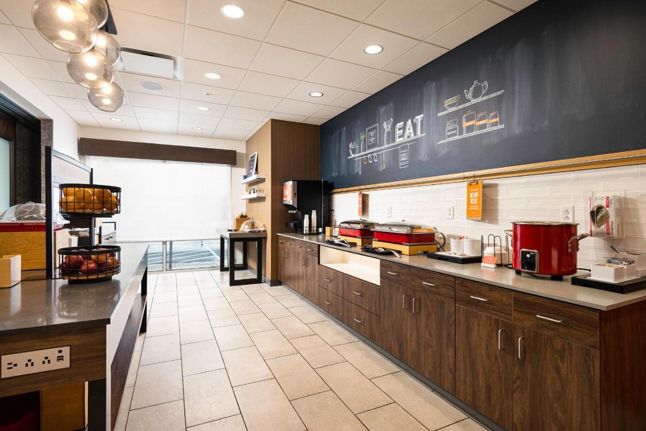 Hampton Inn Buffalo - Amherst Exterior foto